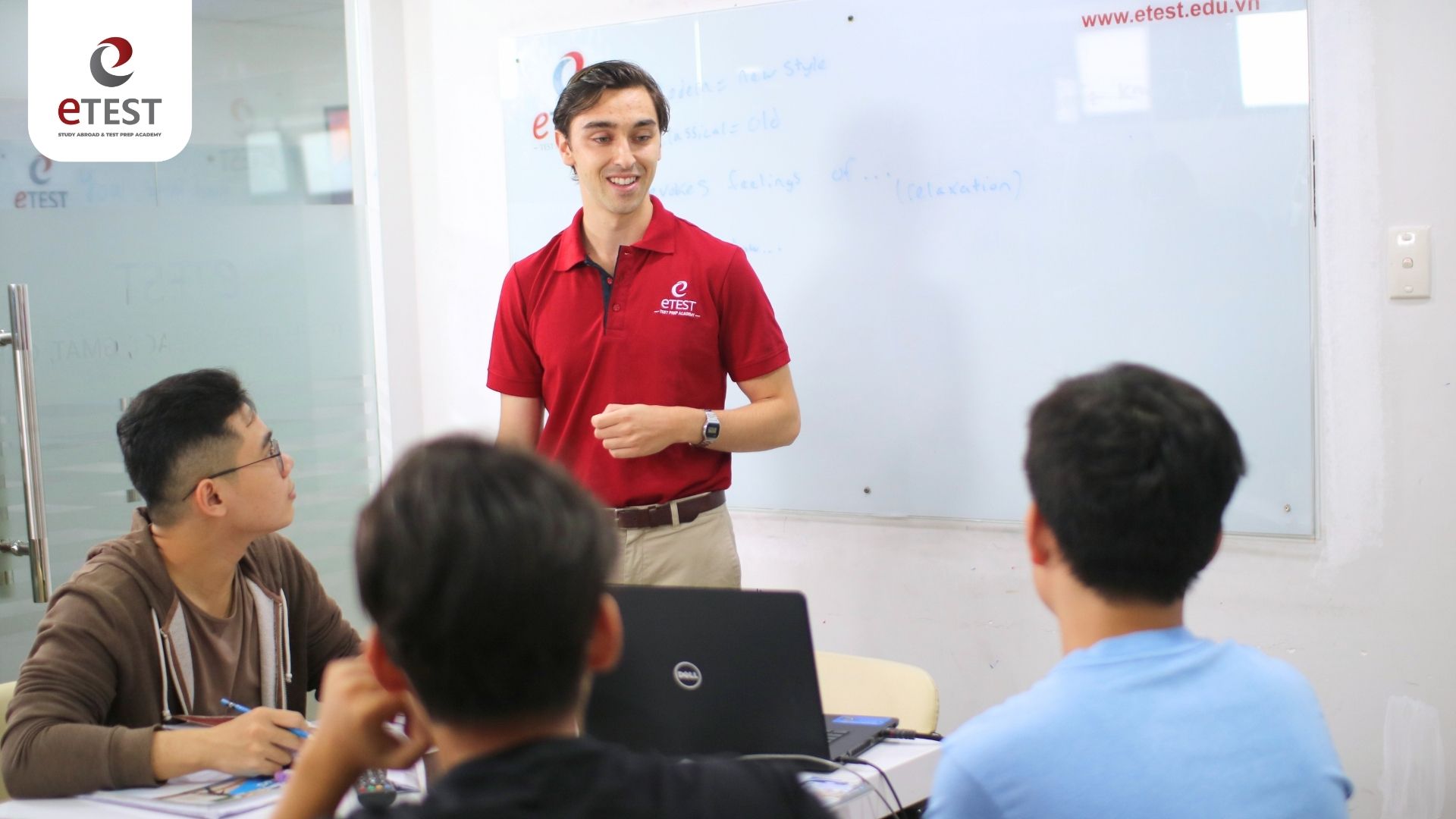 Luyện SAT Math theo lộ trình cá nhân hóa tại ETEST